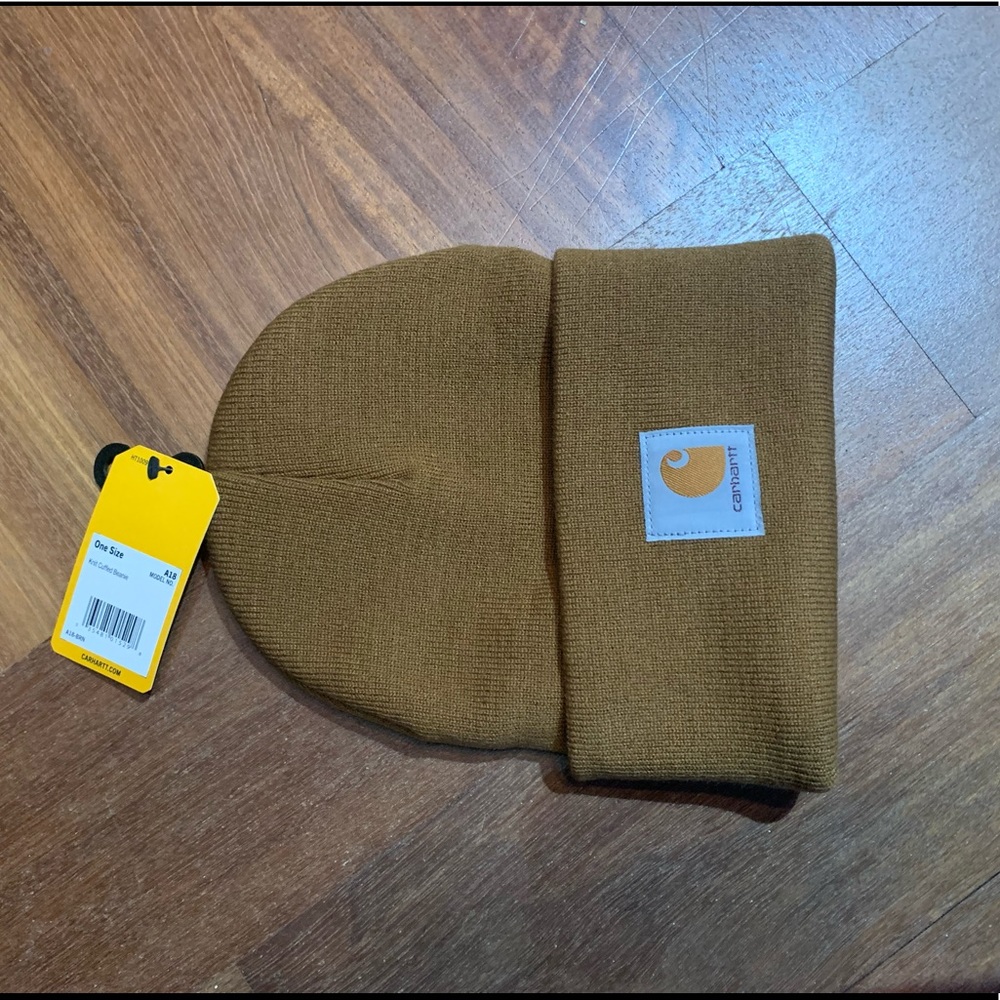 Carhartt beanie never worn with tags